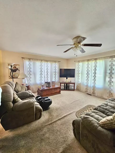 6590 E Berrien St, Eau Claire, MI 49111 photo 19