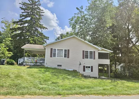 6590 E Berrien St, Eau Claire, MI 49111 photo 4
