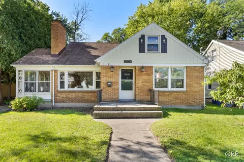 1424 Hope St SE, Grand Rapids, MI 49506