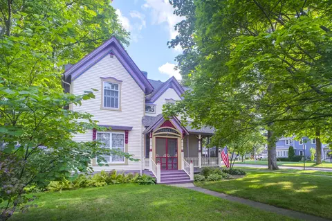 339 W Bridge St, Plainwell, MI 49080 photo 5