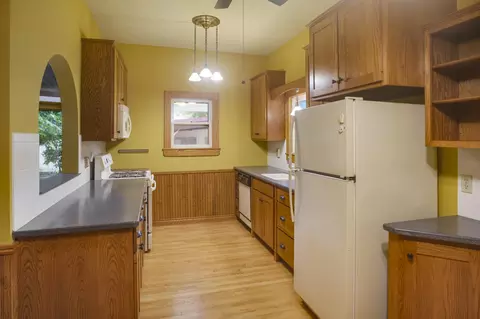 339 W Bridge St, Plainwell, MI 49080 photo 20