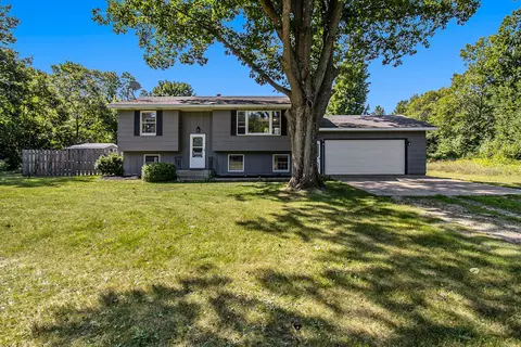 1285 W Winston Rd, Rothbury, MI 49452