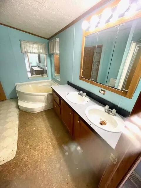 1702 Munith Rd, Jackson, MI 49201 photo 21