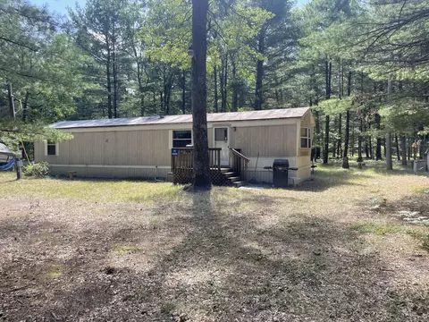 1815 W 16th St, Baldwin, MI 49304