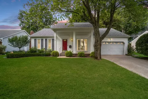 34736 Perth St, Livonia, MI 48154