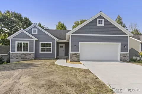 5464 Sunshine St, Allendale, MI 49401