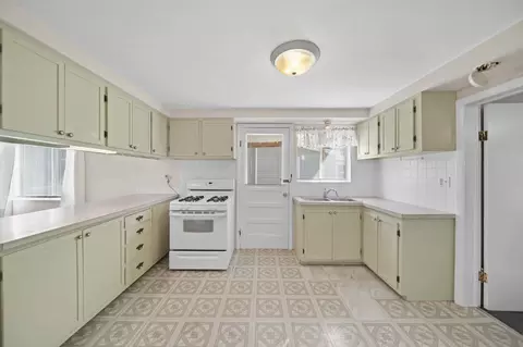 413 Quarry St, Jackson, MI 49201 photo 10