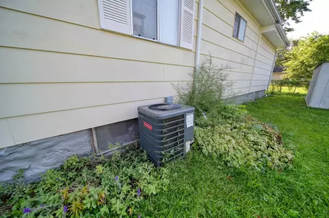 413 Quarry St, Jackson, MI 49201 photo 31