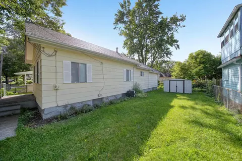 413 Quarry St, Jackson, MI 49201 photo 6
