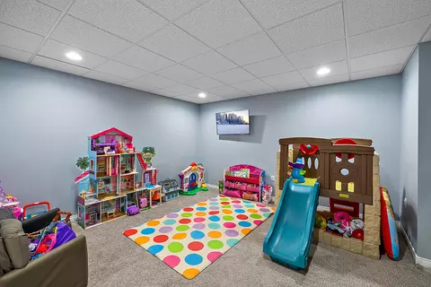 49841 Golden Gate Dr, Macomb, MI 48044 photo 24
