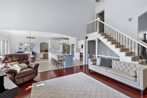 49841 Golden Gate Dr, Macomb, MI 48044 photo 8