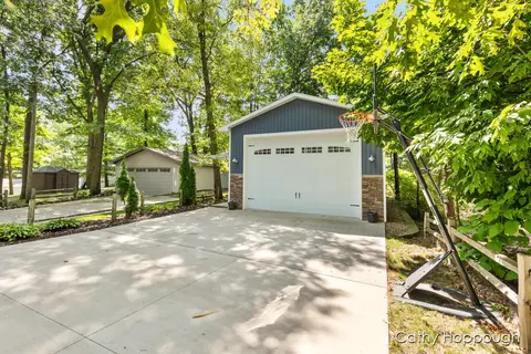 2567 Spring Grove Rd, Stanton, MI 48888 photo 4