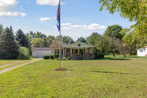 11566 R Dr S, Burlington, MI 49029
