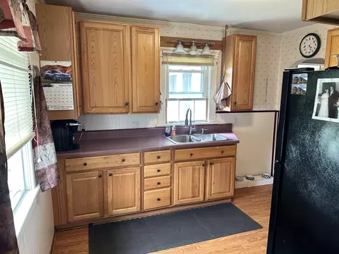 702 N Wisner St, Jackson, MI 49202 photo 4