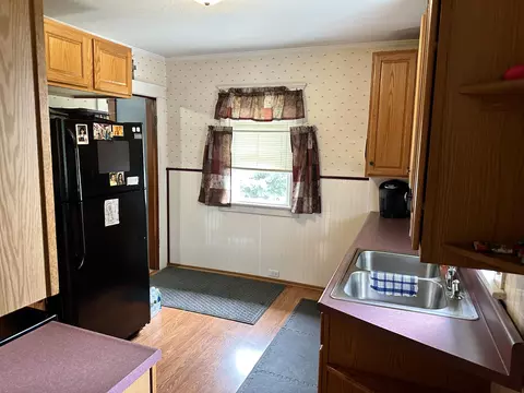 702 N Wisner St, Jackson, MI 49202 photo 6