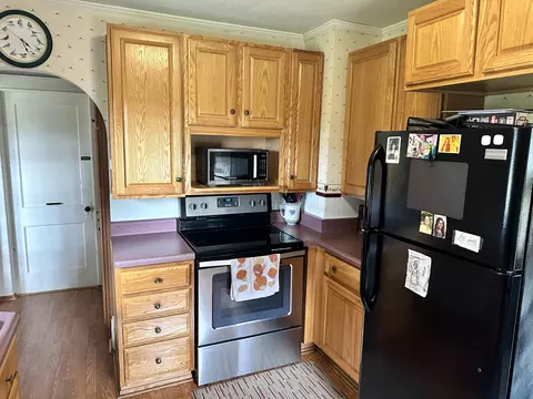 702 N Wisner St, Jackson, MI 49202 photo 5