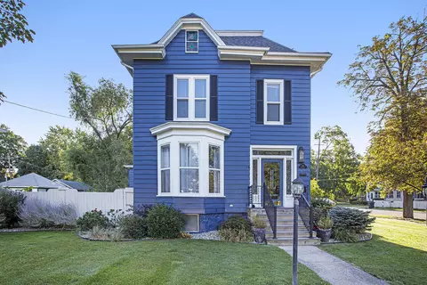 54 Chestnut St, Battle Creek, MI 49017