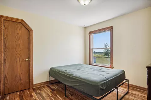 Bedroom - 10379 Preston Rd, Britton, MI 49229 photo 7 of 9
