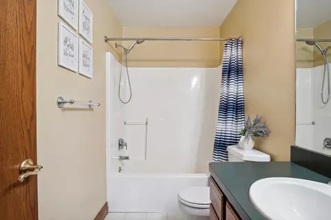 Bath - 10379 Preston Rd, Britton, MI 49229 photo 4 of 7