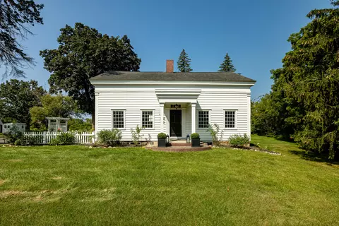 6205 N Ridge Rd, Canton, MI 48187