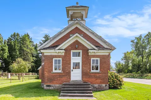 2016 E Clark Rd, Lansing, MI 48906