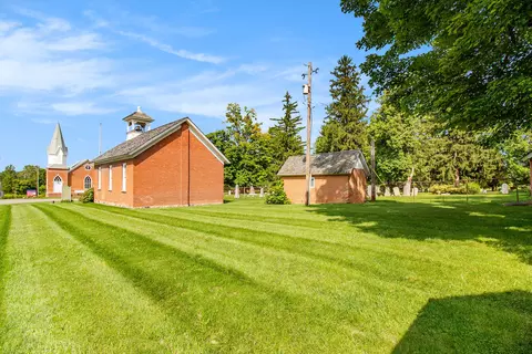 2016 E Clark Rd, Lansing, MI 48906 photo 16