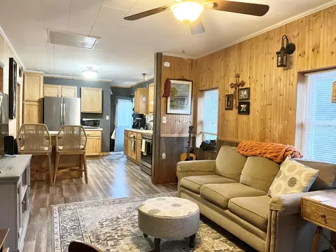 940 Ellery Ave, Jackson, MI 49202 photo 8