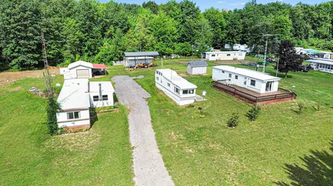 6662 Lorne Dr, Pentwater, MI 49449