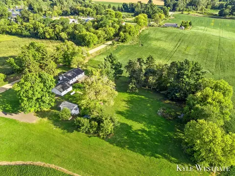 1725 Kellogg Rd, Ionia, MI 48846 photo 35