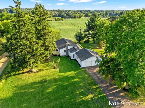 1725 Kellogg Rd, Ionia, MI 48846 photo 32