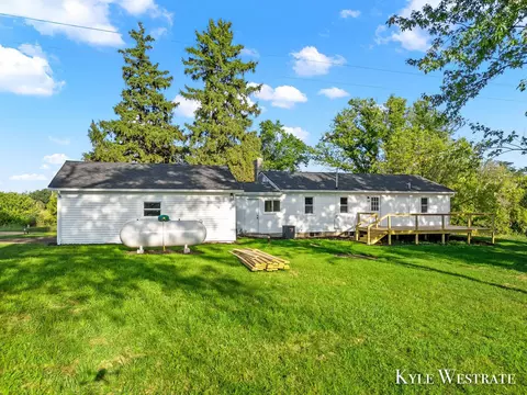 1725 Kellogg Rd, Ionia, MI 48846 photo 30