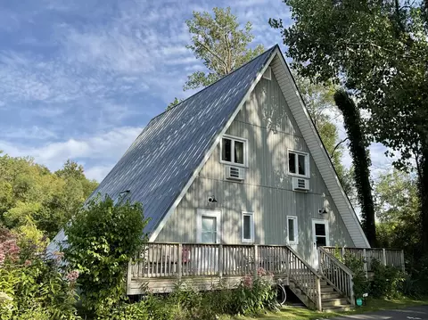 5340 Notre Dame Ave #47, Stevensville, MI 49127
