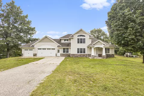 15420 Coalter Ave, Kent City, MI 49330