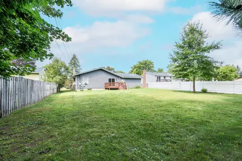 1008 Loudon St, Big Rapids, MI 49307 photo 3