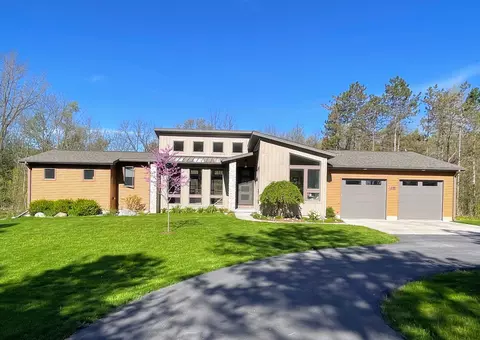 6181 Zimmer Rd, Williamston, MI 48895