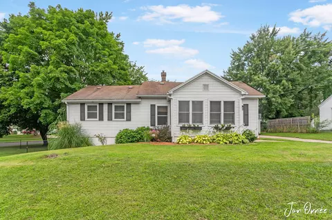 3313 Chestnut Ave SW, Grandville, MI 49418