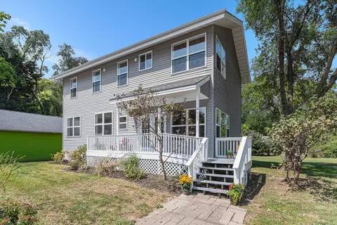 9933 Townline Ave, Union Pier, MI 49129