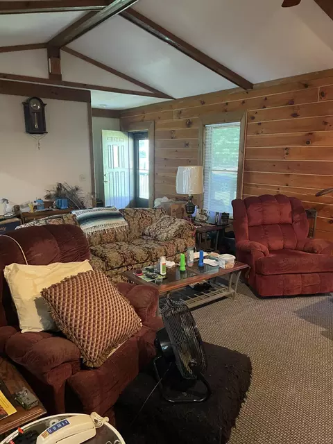 786 E 88th St, Newaygo, MI 49337 photo 4