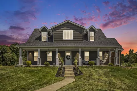 10351 S 44th St, Fulton, MI 49052