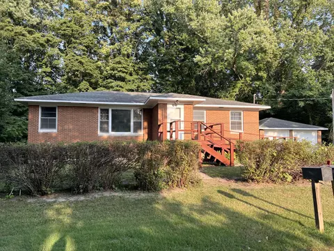 6221 Pierce St, Coloma, MI 49038