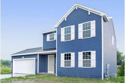 13915 Oasis Ave, Holland, MI 49424