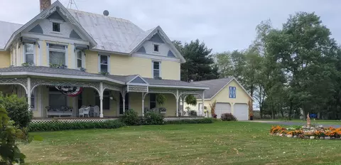 17701 Sorensen Ave NE, Gowen, MI 49326