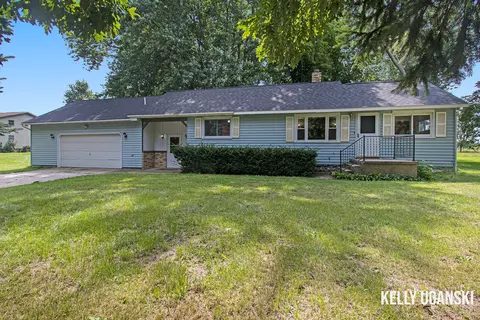 7733 Ryerson Rd, Holton, MI 49425