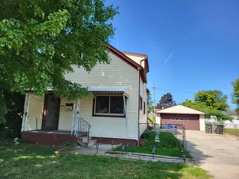7256 Dudley St, Taylor, MI 48180