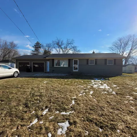 7414 Terrace Ln, Jenison, MI 49428