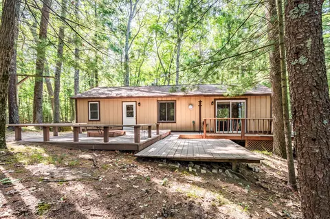 9473 S Oxeye Ave, Baldwin, MI 49304