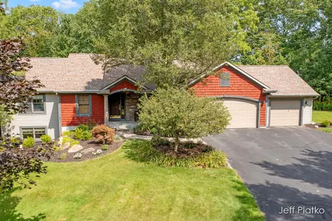 4324 Maple Run SE, Lowell, MI 49331