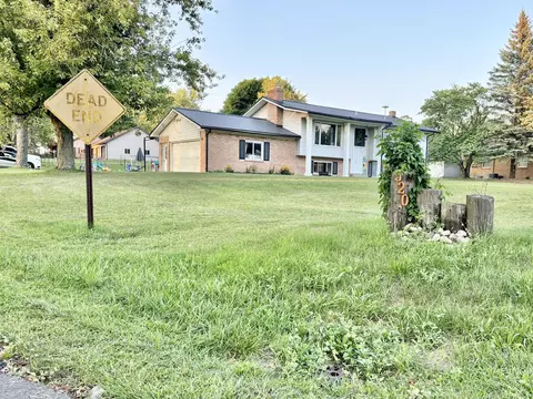 520 W Main St, Edmore, MI 48829 photo 2