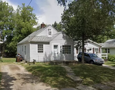 733 E Gier St, Lansing, MI 48906