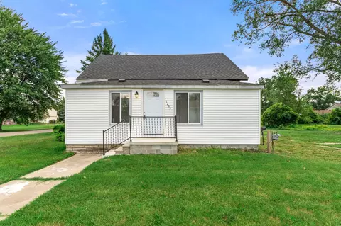 11209 Whitehorn St, Romulus, MI 48174 photo 2